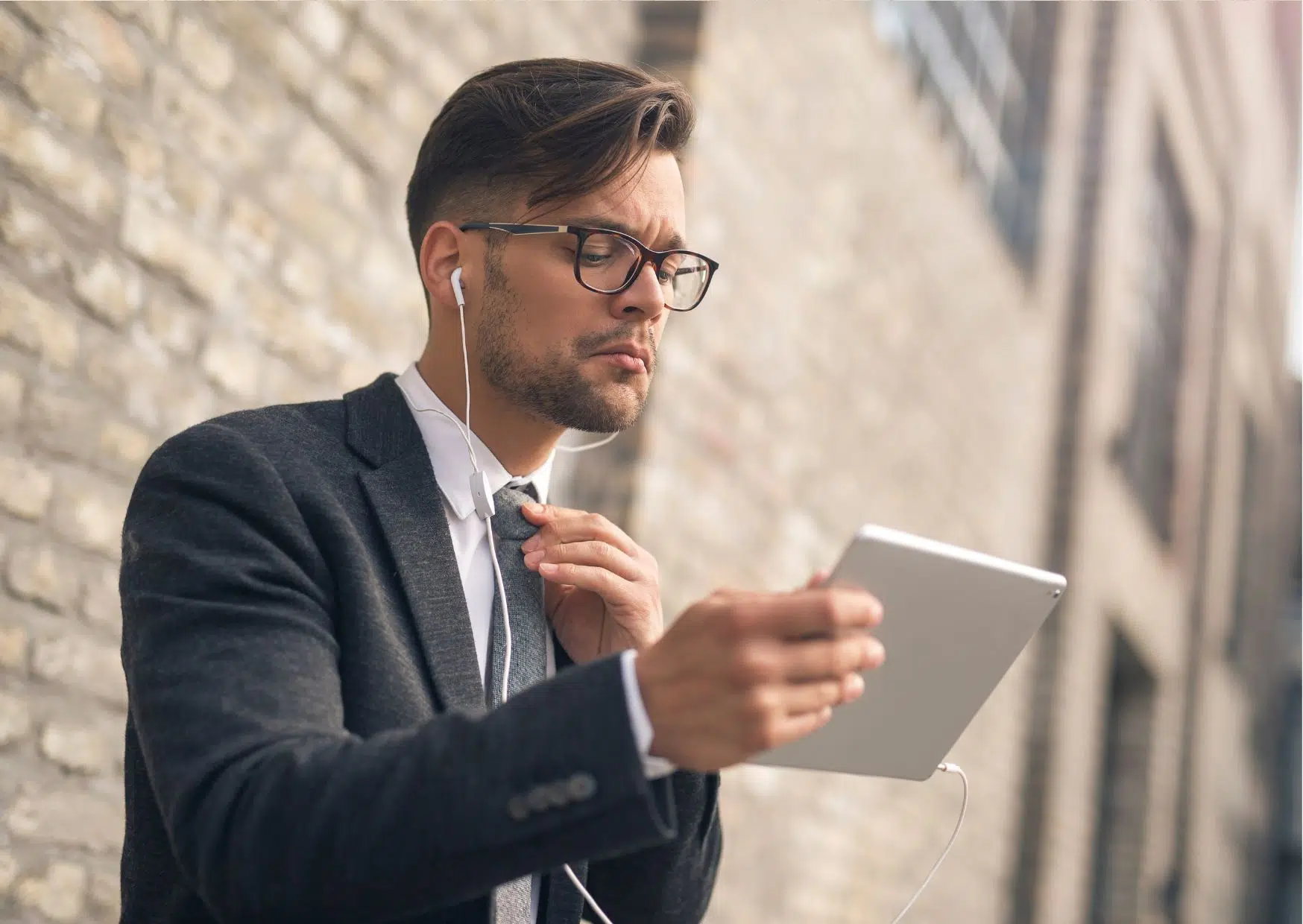 نصائح مقابلة العمل مع مدراء التوظيف: قواعد اللباس