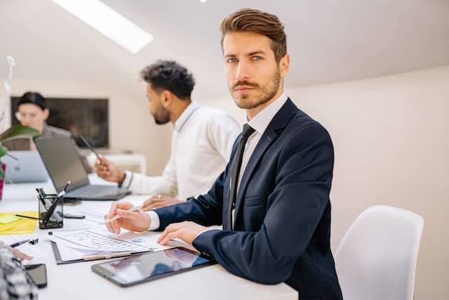 Recrutement d'un Manager Microsoft Azure à distance et à temps plein.