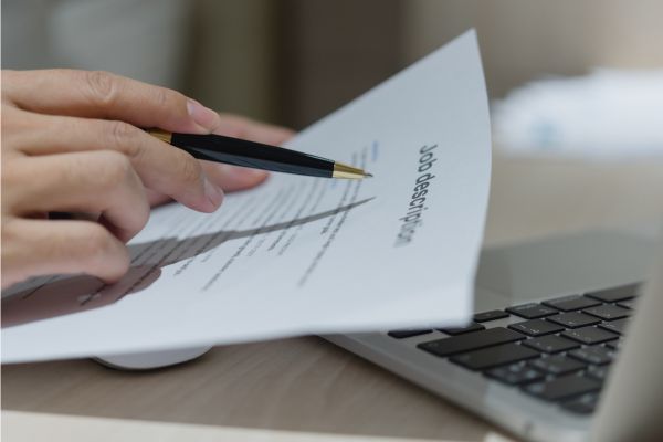 Job description is an essential when post jobs for free