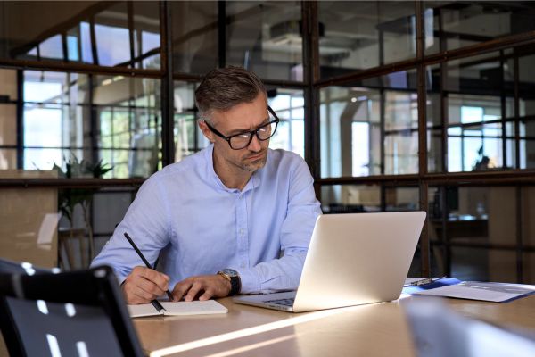 Recrutement de cadres en ligne : Sites d'offres d'emploi gratuites