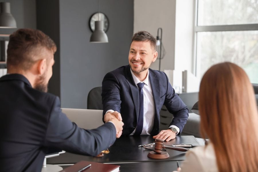 Discover law jobs in 2025